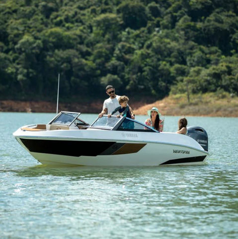 Imagen de Lancha V-ONE - Yamaha 90 HP